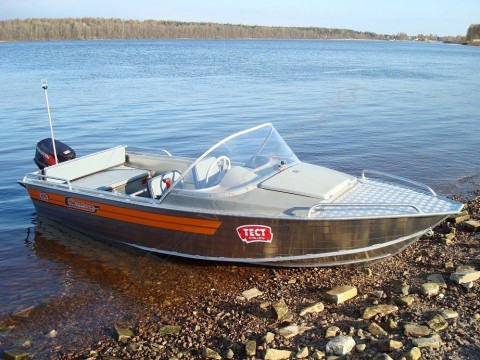 Алюминиевая лодка Wellboat 46 классика