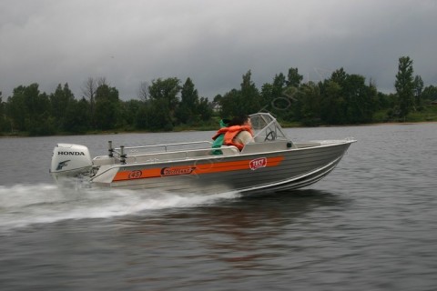 Алюминиевая лодка Wellboat 45M